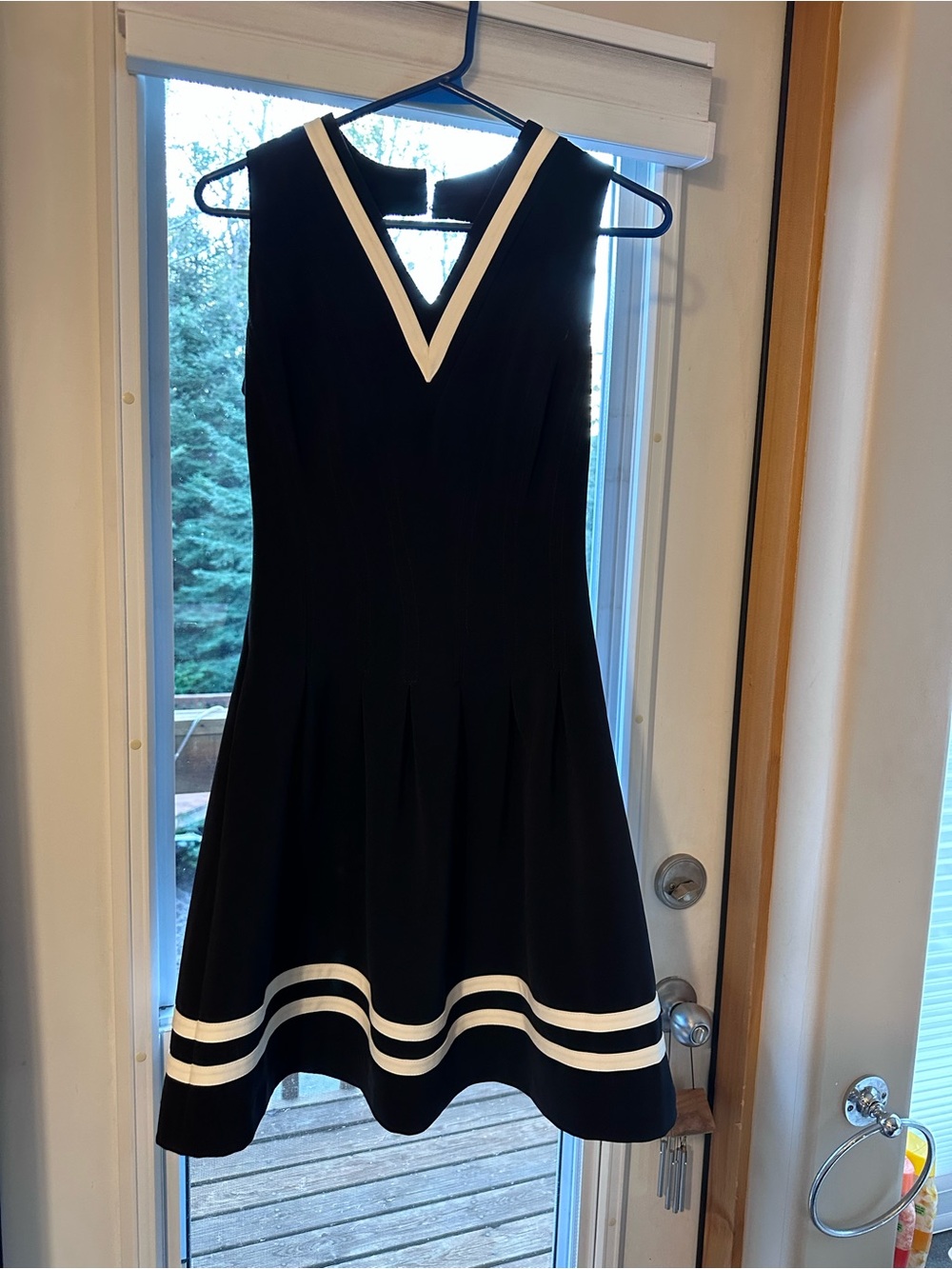 H&M Black Sleeveless V-Neck Dress with White Trim